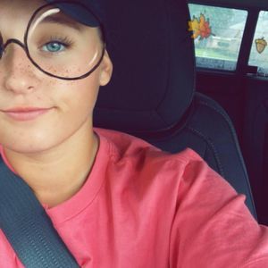 Meet your Posher, Allie